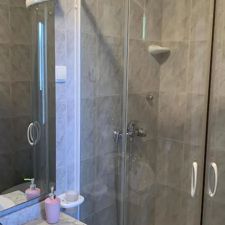 Апартаменты J&m 2 - One Bedroom With Terrace